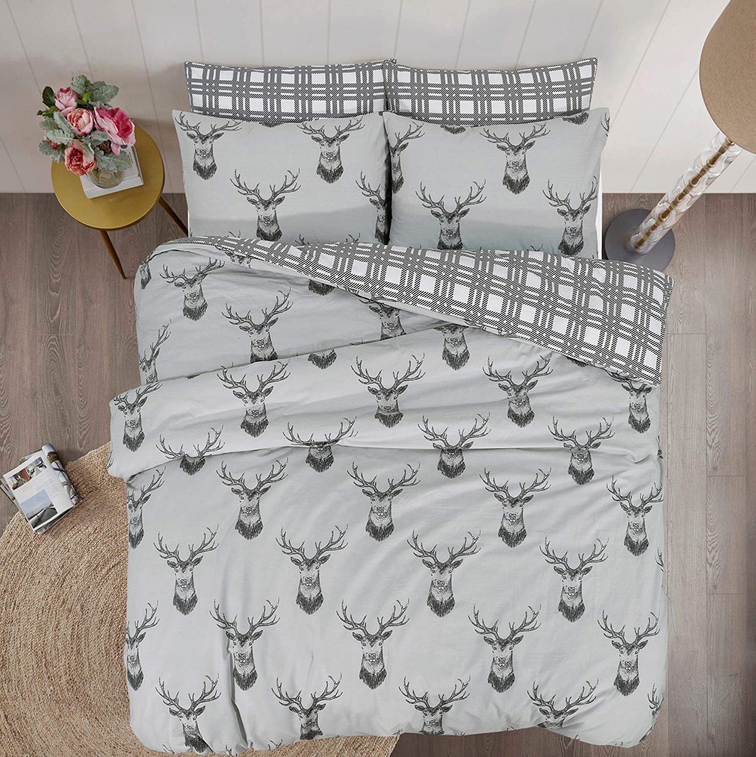 100% Cotton Grey Stag Reversible Duvet Set