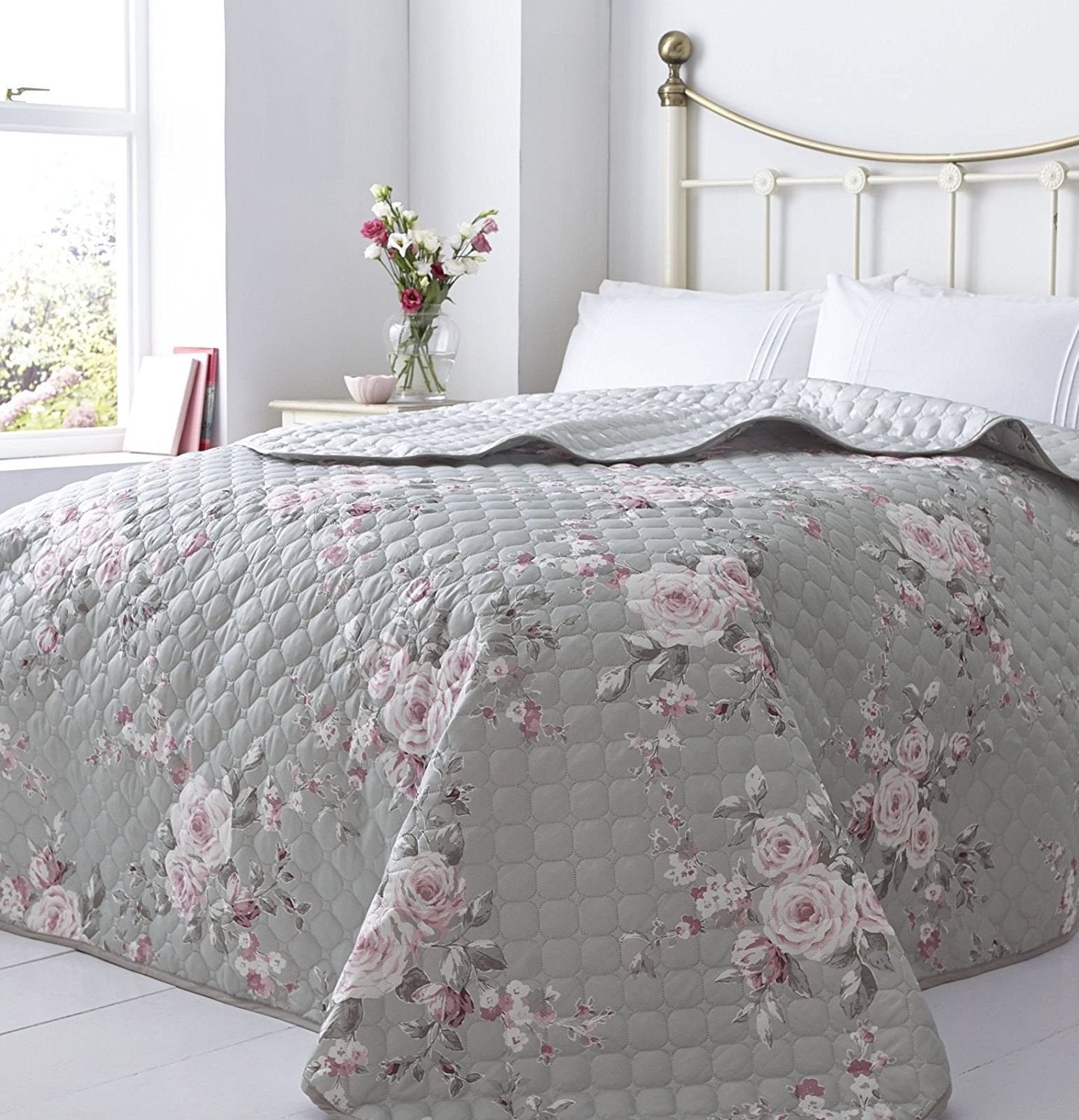 Grey Spring Flowered Duvet