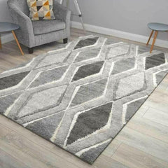 Silver & Charcoal Diamond Shaggy Rug