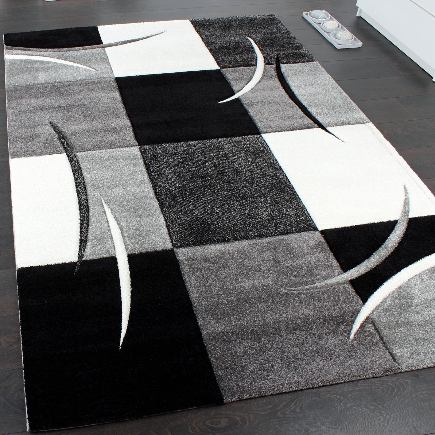 Black & White Contemporary Checked Rug